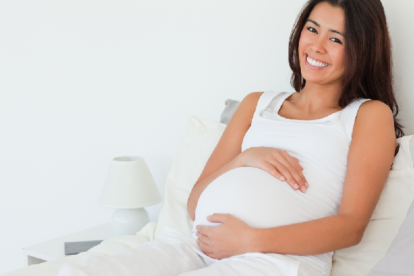 Depositan  proyecto de ley que contempla licencia de maternidad por cinco meses
