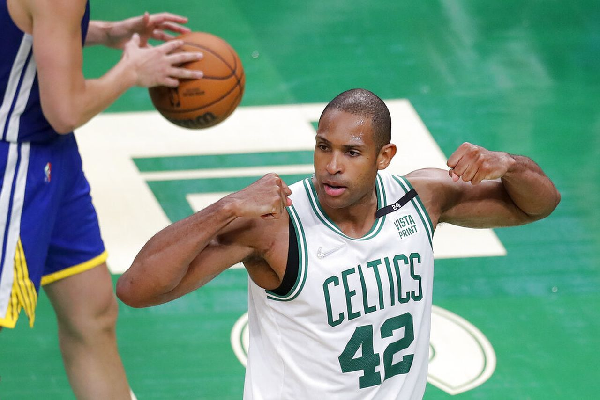 Al Horford acepta extensión de contrato de 2 años con Celtics por 20 millones de dólares