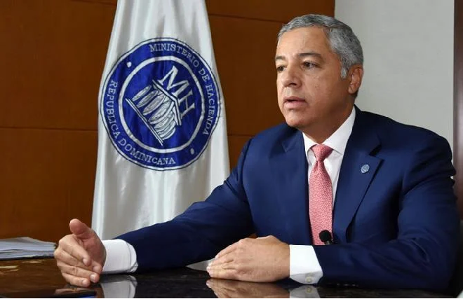 Empresas de Donald Guerrero en Puerto Rico se desligan del caso Calamar y defienden su transparencia